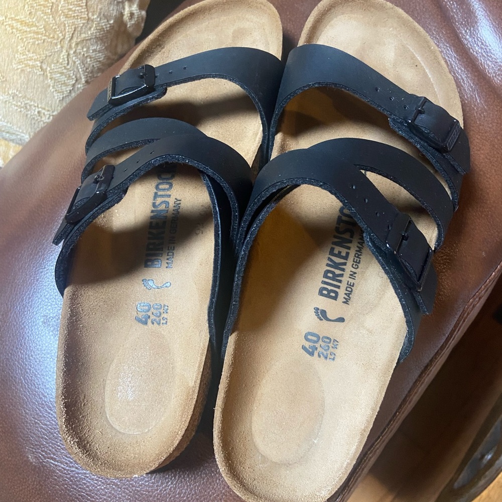Birkenstock Salina Sandal size 40 // US size 9-9.5